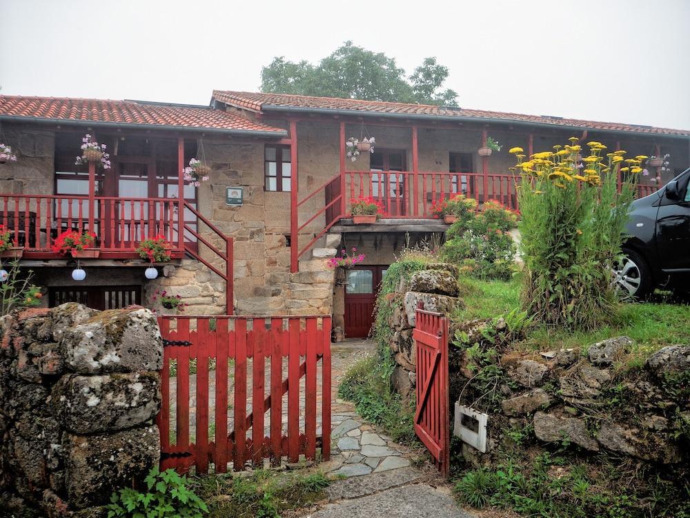 Maison d'hôtes A Casa Da Eira à Cerreda Extérieur photo